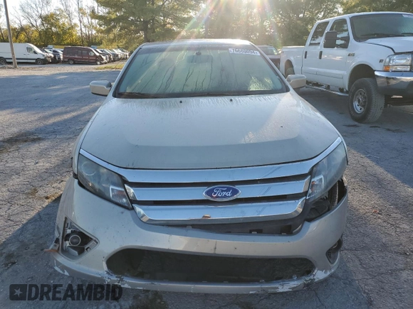 2010 Ford Fusion SE with VIN 3FAHP0HA7AR392266, listed as a Copart auction lot 76680094 with 119,925 mi miles and Salvage Title. Bid and sale history available at DreamBid. Image 5.