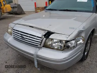 2004 Ford Crown Victoria LX с VIN 2FAFP74WX4X150238, выставлен на аукционе IAAI как лот 42359429 с пробегом 167 658 миль миль и . История ставок и продаж доступна на DreamBid. Изображение 6.