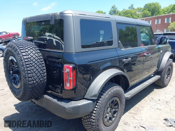 2023 Ford Bronco с VIN 1FMEE5DP6PLB86854, выставлен на аукционе IAAI как лот 42498438 с пробегом 9 225 миль миль и . История ставок и продаж доступна на DreamBid. Изображение 4.