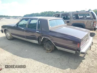 1987 Chevrolet Caprice z VIN 1G1BU51H7H9156079, wystawiony jako Copart lot #60443124 z przebiegiem 44 452 mil mil oraz Szkoda całkowita • Salvage title. Historia ofert i sprzedaży dostępna na DreamBid. Obrazek 2.