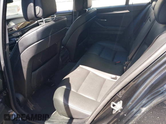 2013 BMW 5 Series 528i xDrive with VIN WBAXH5C50DDW12545, listed as a IAAI auction lot 42139257 with 140,710 mi miles and . Bid and sale history available at carsss.com. Image 8.