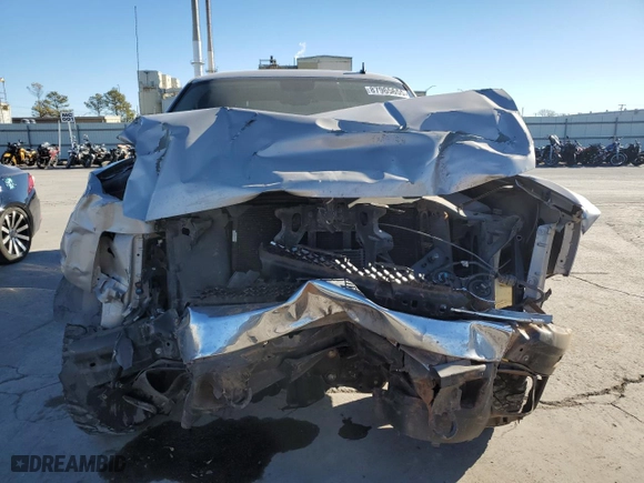 2007 Chevrolet Silverado 1500 LT w/1LT with VIN 3GCEK13M57G506272, listed as a Copart auction lot 87965655 with 288,240 mi miles and Salvage Title. Bid and sale history available at carsss.com. Image 5.