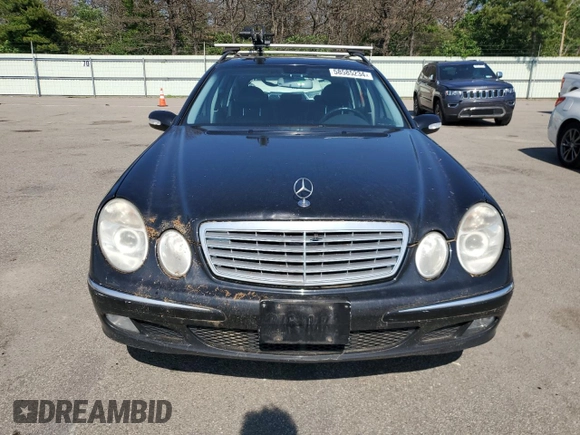 2004 Mercedes-Benz E 320 with VIN WDBUH65J54A383219, listed as a Copart auction lot 58585234 with 235,697 mi miles and Clean Title. Bid and sale history available at DreamBid. Image 5.