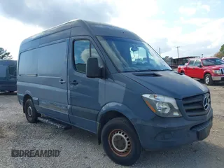2018 Mercedes-Benz Sprinter Cargo Worker with VIN WD3PE7CD7JP637865, listed as a IAAI auction lot 41027131 with 112,009 mi miles. Bid and sale history available at carsss.com. Image 1.