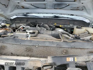 2015 Ford F-350 Lariat z VIN 1FT8W3DT5FEC62650, wystawiony jako Copart lot #87615005 z przebiegiem 177 542 mil mil oraz Szkoda całkowita • Salvage title. Historia ofert i sprzedaży dostępna na DreamBid. Obrazek 13.