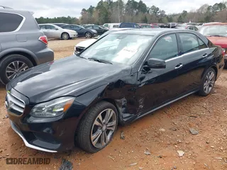 2016 Mercedes-Benz E-Class E 350 Sport with VIN WDDHF5KB2GB281218, listed as a IAAI auction lot 41868737 with 118,554 mi miles. Bid and sale history available at carsss.com. Image 18.