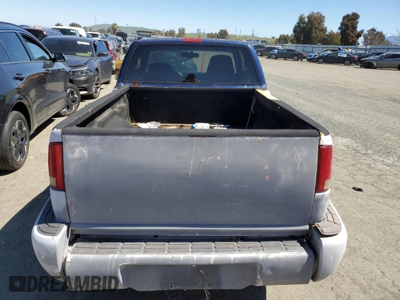2000 GMC Sonoma SLS z VIN 1GTCS19W0Y8206050, wystawiony jako Copart lot #49122164 z przebiegiem 264 070 mil mil oraz Szkody całkowita. Historia ofert i sprzedaży dostępna na DreamBid. Obrazek 6.