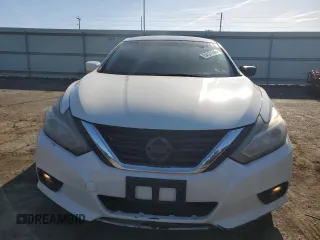 2017 Nissan Altima S with VIN 1N4AL3AP4HC265755, listed as a Copart auction lot 54931845 with 164,109 mi miles and Clean Title. Bid and sale history available at DreamBid. Image 5.