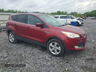 2013 Ford Escape SE с VIN 1FMCU0G90DUC26653, выставлен на аукционе Copart как лот 55777385 с пробегом 135 086 миль миль и Списание • Salvage title. История ставок и продаж доступна на DreamBid. Изображение 4.