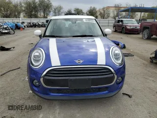 2020 MINI Hardtop 4 Door Cooper with VIN WMWXU7C00L2M50809, listed as a Copart auction lot 48586555 with 29,538 mi miles and Salvage title. Bid and sale history available at DreamBid. Image 5.
