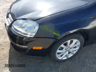 2010 Volkswagen Jetta Limited Edition with VIN 3VWRZ7AJ6AM163552, listed as a IAAI auction lot 42540534 with 205,796 mi miles and . Bid and sale history available at DreamBid. Image 6.