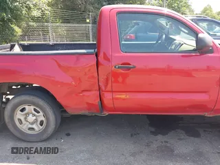 2013 Toyota Tacoma z VIN 5TFNX4CN8DX027668, wystawiony jako IAAI lot #42405111 z przebiegiem 193 453 mil mil oraz . Historia ofert i sprzedaży dostępna na DreamBid. Obrazek 18.