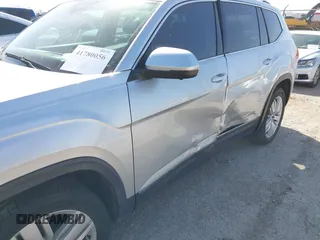 2018 Volkswagen Atlas SEL Premium с VIN 1V2NR2CA7JC502515, выставлен на аукционе IAAI как лот 41780056 с пробегом 146 018 миль миль и . История ставок и продаж доступна на DreamBid. Изображение 6.