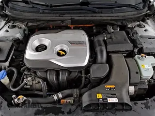 2018 Hyundai Sonata Limited с VIN KMHE34L37JA083492, выставлен на аукционе Copart как лот 58695545 с пробегом 127 770 миль миль и Чистый • Clean title. История ставок и продаж доступна на DreamBid. Изображение 14.