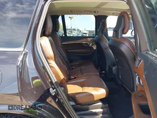 2018 Volvo XC90 Inscription с VIN YV4A22PL7J1201994, выставлен на аукционе IAAI как лот 42307893 с пробегом 77 581 миль миль и . История ставок и продаж доступна на DreamBid. Изображение 8.