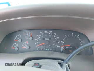 2000 Ford Excursion Limited z VIN 1FMNU43S5YEC18413, wystawiony jako IAAI lot #41972353 z przebiegiem 99 531 mil mil oraz . Historia ofert i sprzedaży dostępna na DreamBid. Obrazek 7.