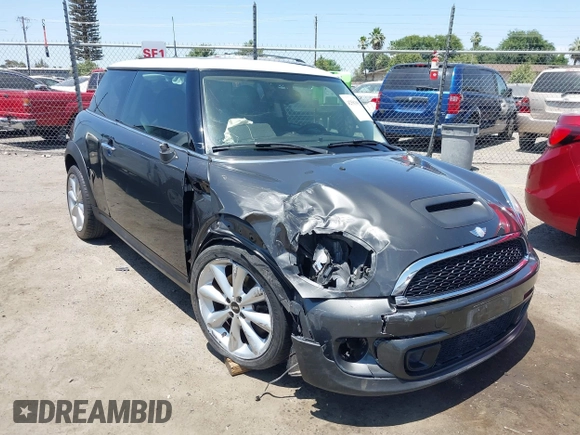 2013 MINI Hardtop S with VIN WMWSV3C52DT396453, listed as a IAAI auction lot 42583892 with 143,190 mi miles and . Bid and sale history available at DreamBid. Image 1.