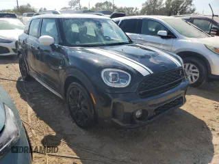 2023 MINI Countryman Cooper S with VIN WMZ53BR08P3P35765, listed as a Copart auction lot 75960364 with 35,293 mi miles and Non Repairable. Bid and sale history available at carsss.com. Image 4.
