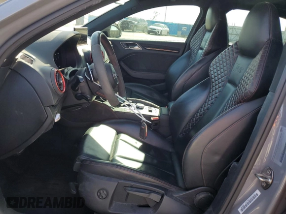 2019 Audi RS 3 z VIN WUABWGFF1KA902152, wystawiony jako Copart lot #88913315 z przebiegiem 46 435 mil mil oraz Szkody całkowita. Historia ofert i sprzedaży dostępna na DreamBid. Obrazek 7.