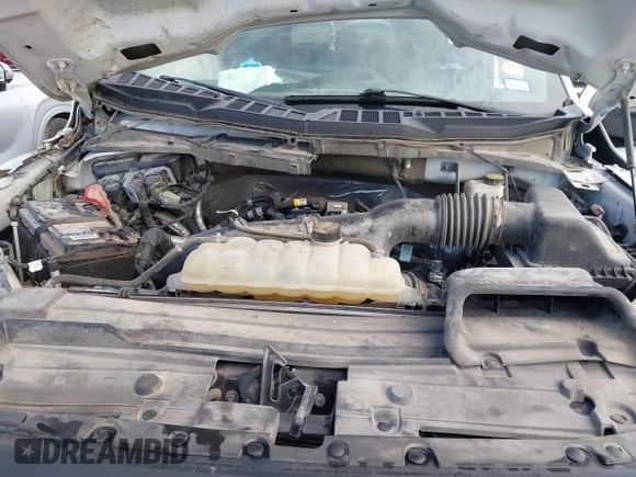 2022 Ford F-150 XL z VIN 1FTEX1CPXNKF06107, wystawiony jako IAAI lot #42692902 z przebiegiem Nie podano mil oraz . Historia ofert i sprzedaży dostępna na DreamBid. Obrazek 10.