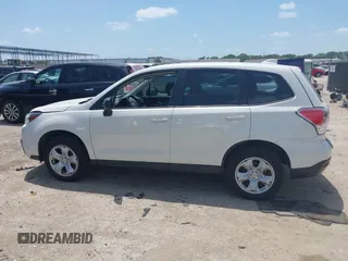 2018 Subaru Forester z VIN JF2SJAAC0JG456885, wystawiony jako IAAI lot #42447740 z przebiegiem 73 768 mil mil oraz . Historia ofert i sprzedaży dostępna na DreamBid. Obrazek 14.