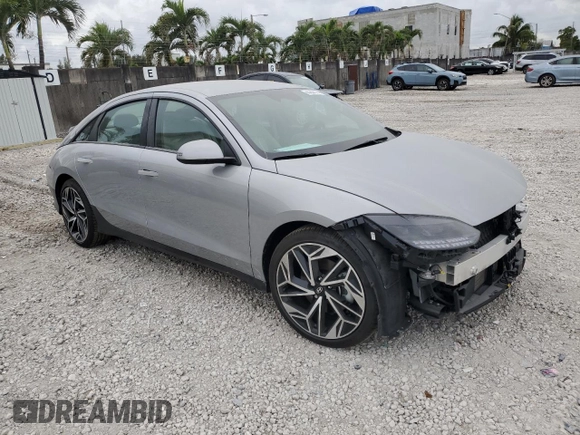 2024 Hyundai Ioniq 6 SEL z VIN KMHM34AA0RA077204, wystawiony jako Copart lot #85258574 z przebiegiem Nie podano mil oraz Nie do naprawy • Non repairable. Historia ofert i sprzedaży dostępna na DreamBid. Obrazek 4.