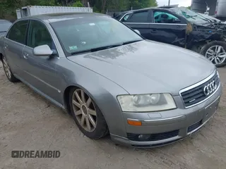 2005 Audi A8 z VIN WAUML44EX5N001847, wystawiony jako IAAI lot #42328636 z przebiegiem 129 925 mil mil oraz . Historia ofert i sprzedaży dostępna na DreamBid. Obrazek 1.