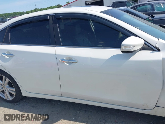 2016 Nissan Altima SL with VIN 1N4BL3AP5GC162718, listed as a IAAI auction lot 42309046 with 164,365 mi miles and . Bid and sale history available at DreamBid. Image 13.