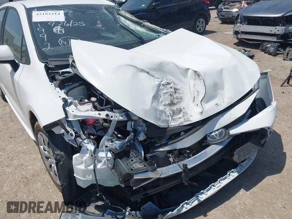 2024 Toyota Corolla LE with VIN 5YFB4MDE0RP120068, listed as a IAAI auction lot 42162214 with Not provided miles and . Bid and sale history available at DreamBid. Image 6.