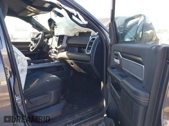 2022 Ram 2500 Big Horn with VIN 3C6UR5DJ7NG337928, listed as a IAAI auction lot 41312397 with 22,085 mi miles. Bid and sale history available at carsss.com. Image 5.