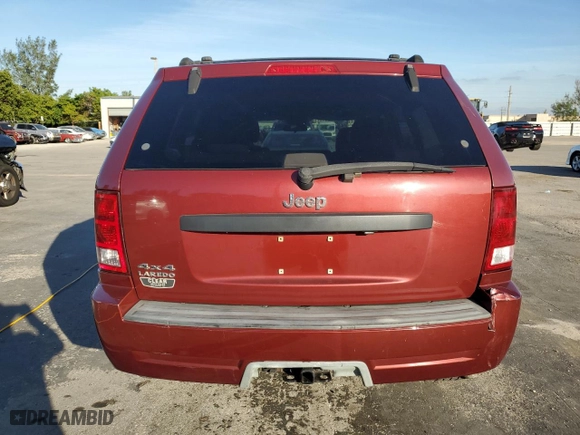 2007 Jeep Grand Cherokee Laredo with VIN 1J8GR48K07C649302, listed as a Copart auction lot 82167894 with 255,780 mi miles and Clean Title. Bid and sale history available at carsss.com. Image 6.