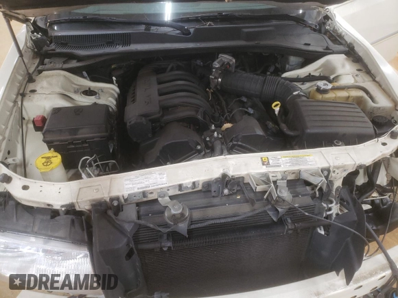 2008 Chrysler 300 LX with VIN 2C3KA43R58H122761, listed as a Copart auction lot 43479375 with 137,262 mi miles and Salvage Title. Bid and sale history available at carsss.com. Image 12.