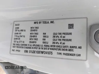 2022 Tesla Model 3 Long Range z VIN 5YJ3E1EB7NF241075, wystawiony jako IAAI lot #42217269 z przebiegiem 28 856 mil mil oraz . Historia ofert i sprzedaży dostępna na DreamBid. Obrazek 9.