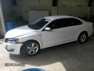 2015 Volkswagen Passat Limited Edition with VIN 1VWAS7A35FC105749, listed as a Copart auction lot 51952655 with 101,686 mi miles and Salvage title. Bid and sale history available at DreamBid. Image 1.