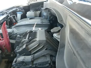 2014 Hyundai Santa Fe с VIN 5XYZU3LB8EG211894, выставлен на аукционе IAAI как лот 43115031 с пробегом 170 240 миль миль и . История ставок и продаж доступна на DreamBid. Изображение 12.