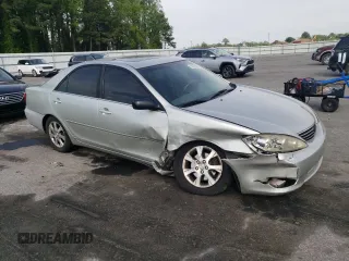 2005 Toyota Camry LE with VIN JTDBF32K450164320, listed as a Copart auction lot 53370805 with 233,932 mi miles and Salvage Title. Bid and sale history available at DreamBid. Image 4.