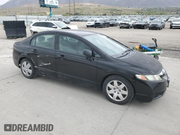 2009 Honda Civic LX z VIN 2HGFA16559H319601, wystawiony jako Copart lot #54408975 z przebiegiem 143 093 mil mil oraz Szkoda całkowita • Salvage title. Historia ofert i sprzedaży dostępna na DreamBid. Obrazek 4.