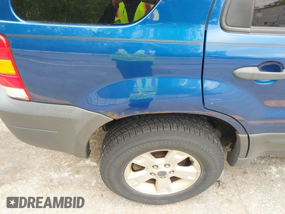 2007 Ford Escape XLT с VIN 1FMYU93177KA02872, выставлен на аукционе IAAI как лот 42356149 с пробегом 134 150 миль миль и . История ставок и продаж доступна на DreamBid. Изображение 12.