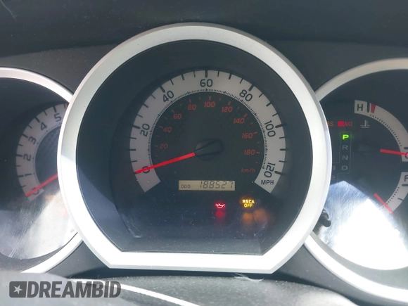 2015 Toyota Tacoma с VIN 5TFUX4EN8FX033949, выставлен на аукционе IAAI как лот 41961912 с пробегом 188 527 миль миль и . История ставок и продаж доступна на DreamBid. Изображение 7.