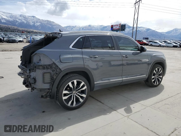 2021 Volkswagen Atlas SEL with VIN 1V2SE2CA8MC219429, listed as a Copart auction lot 51697165 with 70,788 mi miles and Salvage title. Bid and sale history available at DreamBid. Image 3.