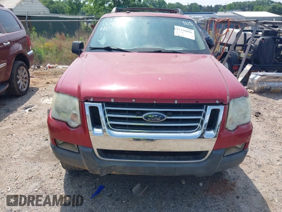 2010 Ford Explorer Sport Trac XLT z VIN 1FMEU3BE8AUA41454, wystawiony jako IAAI lot #42250096 z przebiegiem 177 269 mil mil oraz . Historia ofert i sprzedaży dostępna na DreamBid. Obrazek 13.