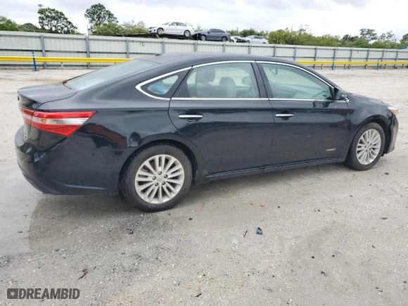 2013 Toyota Avalon Hybrid XLE Premium with VIN 4T1BD1EB9DU007875, listed as a Copart auction lot 48562775 with 184,667 mi miles and Clean Title. Bid and sale history available at carsss.com. Image 3.
