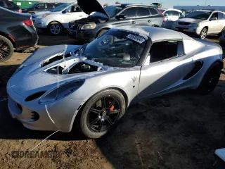 2006 Lotus Elise z VIN SCCPC11136HL31487, wystawiony jako Copart lot #79508394 z przebiegiem 27 575 mil mil oraz Szkody całkowita. Historia ofert i sprzedaży dostępna na DreamBid. Obrazek 1.