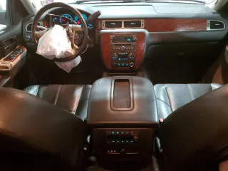 2013 Chevrolet Suburban LT with VIN 1GNSKJE76DR119873, listed as a Copart auction lot 53239445 with 197,172 mi miles and Salvage Title. Bid and sale history available at DreamBid. Image 8.