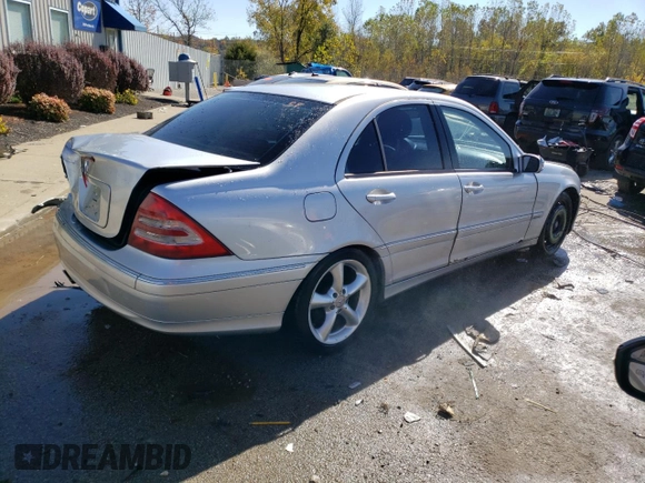 2004 Mercedes-Benz C 230 Kompressor with VIN WDBRF40J44F532276, listed as a Copart auction lot 72027053 with 146,556 mi miles and Non Repairable. Bid and sale history available at DreamBid. Image 3.