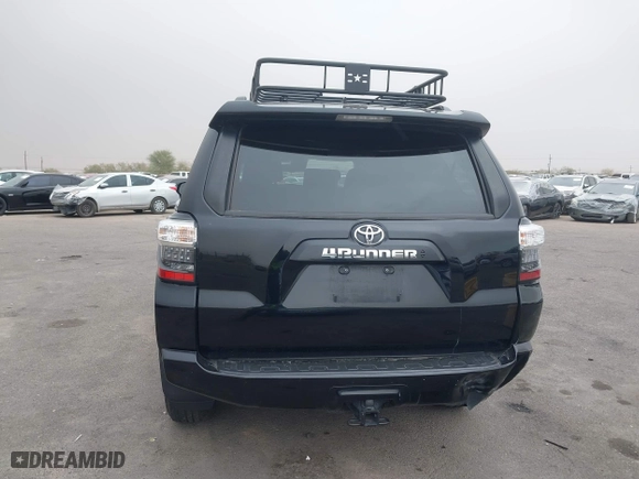 2022 Toyota 4Runner SR5 with VIN JTEEU5JR6N5260896, listed as a IAAI auction lot 41286832 with 62,492 mi miles. Bid and sale history available at carsss.com. Image 17.
