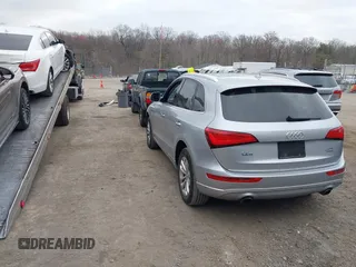 2016 Audi Q5 Premium Plus with VIN WA1L2AFP2GA090770, listed as a IAAI auction lot 41905423 with 252,304 mi miles. Bid and sale history available at carsss.com. Image 3.
