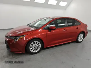 2020 Toyota Corolla LE with VIN 5YFHPRAEXLP020747, listed as a Copart auction lot 53922555 with 104,534 mi miles and Clean Title. Bid and sale history available at carsss.com. Image 1.