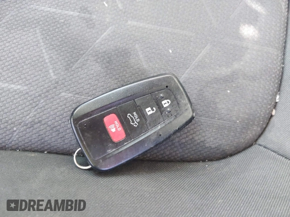 2019 Toyota RAV4 Hybrid XLE with VIN JTMRWRFV0KD033153, listed as a IAAI auction lot 41640540 with 42,740 mi miles. Bid and sale history available at carsss.com. Image 11.