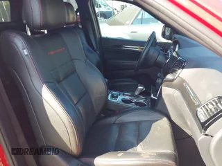 2021 Jeep Grand Cherokee Trailhawk with VIN 1C4RJFLG8MC549403, listed as a IAAI auction lot 42538177 with 33,124 mi miles and . Bid and sale history available at DreamBid. Image 5.